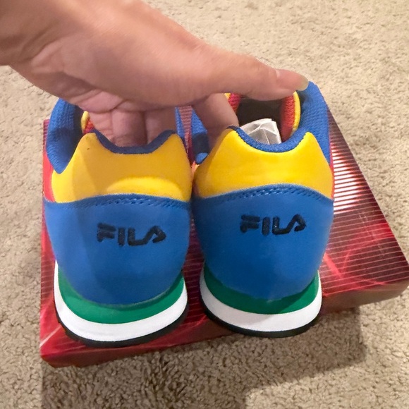 FILA Kids Colorful Sneakers size4.5 - Picture 5 of 5